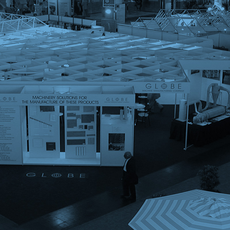 Globe-Tradewshow-Pic